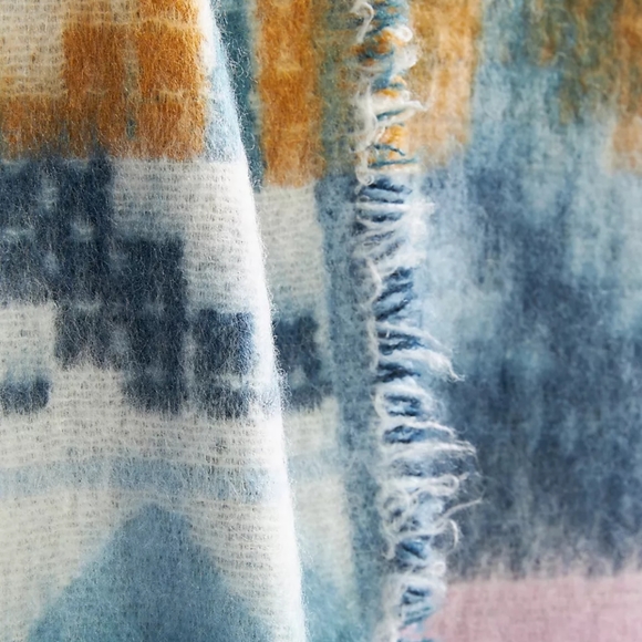 Anthropologie Brushed Wool Throw Blanket NWT - Picture 2 of 4